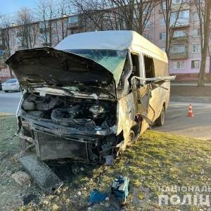 В полиции рассказали подробности ДТП с маршруткой в Запорожье: четверо пострадавших. Фото