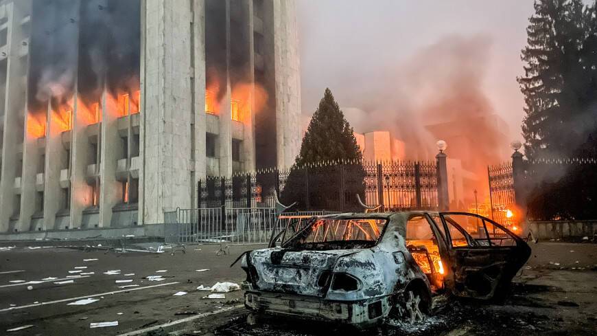 «Произошла переоценка всей жизни»: о чем думали полицейские Алматы в перерывах между атаками боевиков