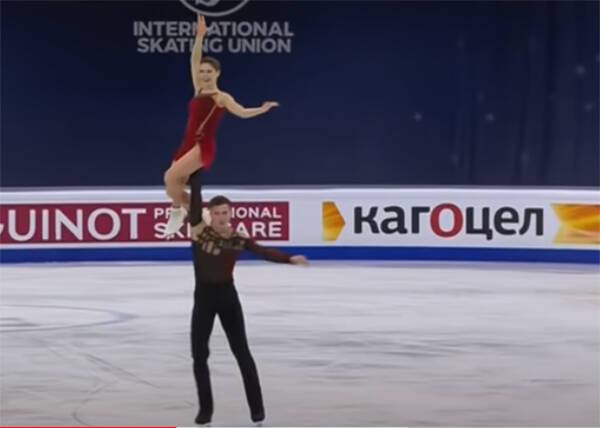 Российские пары с мировыми рекордами заняли весь пьедестал на Чемпионате Европы по фигурному катанию