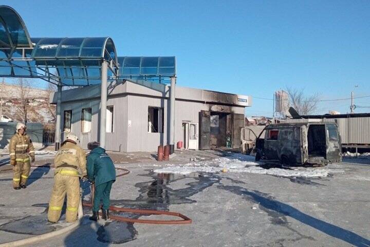 Шестеро пострадали при взрыве на газовой заправке в Улан-Удэ