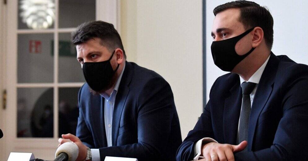 Россия включила соратников Навального в список "террористов и экстремистов"