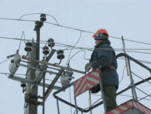В Ставропольском крае ураган оставил без электроэнергии более 14 тысяч человек