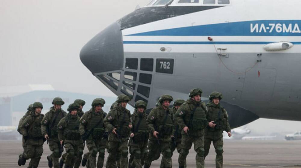 Самолеты с российскими «миротворцами» вернулись из Казахстана