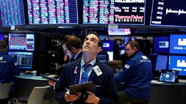 Российский фондовый рынок рушится второй день подряд из-за провальных переговоров РФ и США