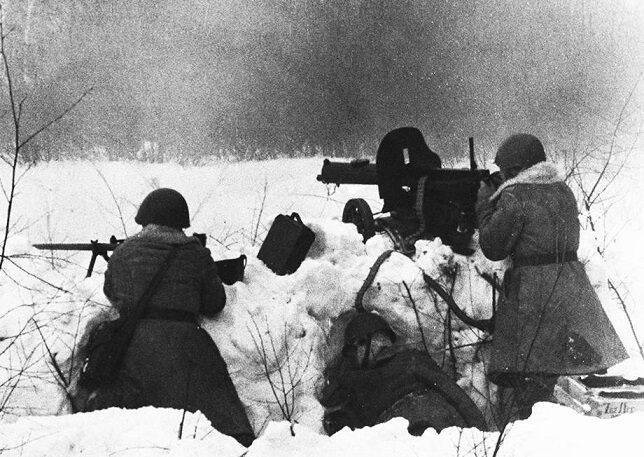 В каких битвах с немцами Красная Армия понесла самые страшные потери - Русская семерка
