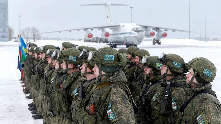 Самолет с российскими миротворцами прибыл из Казахстана в Подмосковье