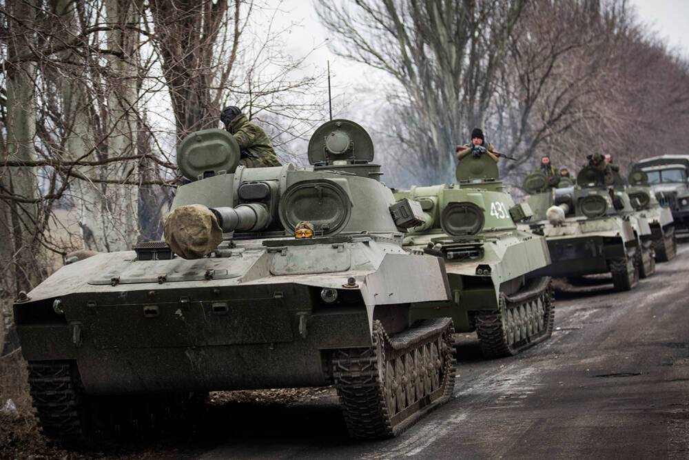 Оккупанты разместили 275 единиц военной техники вне линий отвода на Донбассе