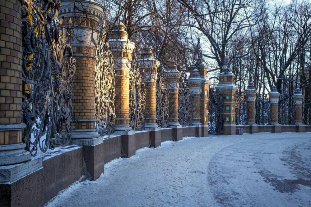 В понедельник в Петербург вернутся снег и отрицательные температуры