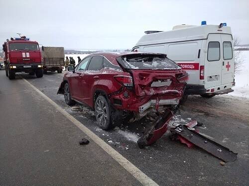 Один человек погиб и трое пострадали в аварии в Лысковском районе