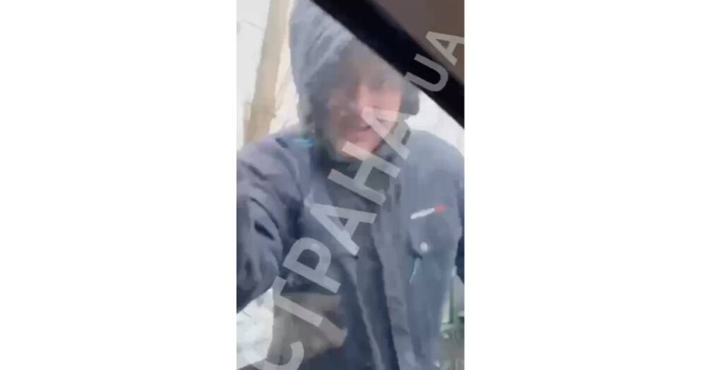 Сторонники Порошенко напали на автомобиль по пути из "Жулянов" — СМИ (видео)
