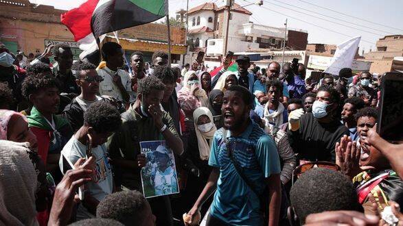 Суданские силы открыли огонь по протестующим против государственного переворота, погибли 3 человека