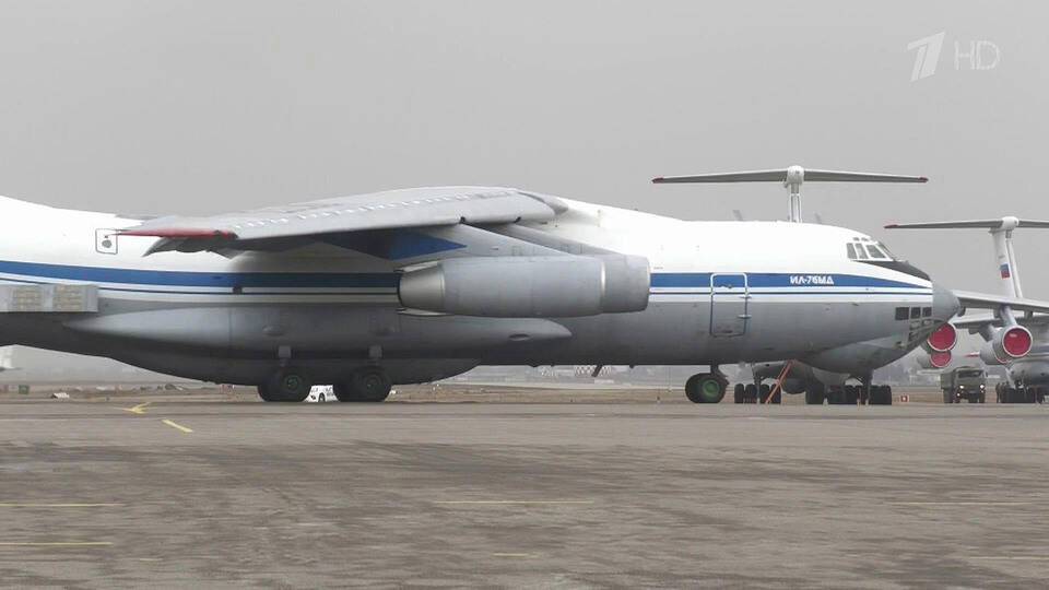 В Казахстане миротворцы ОДКБ передали аэропорт Алма-Аты под охрану местных военных