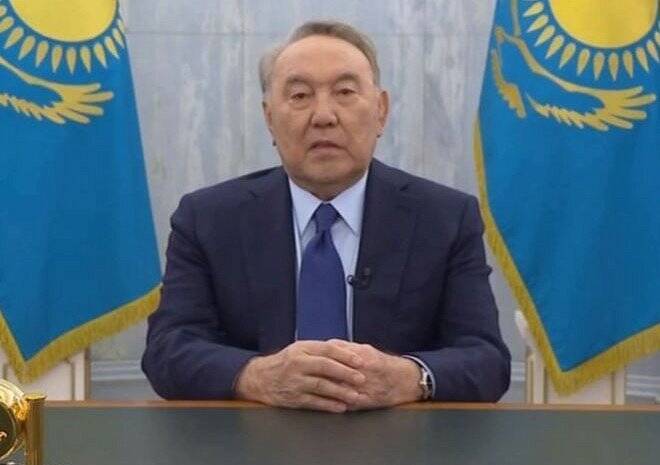 Экс-президент Казахстана Назарбаев выступил с обращением к нации