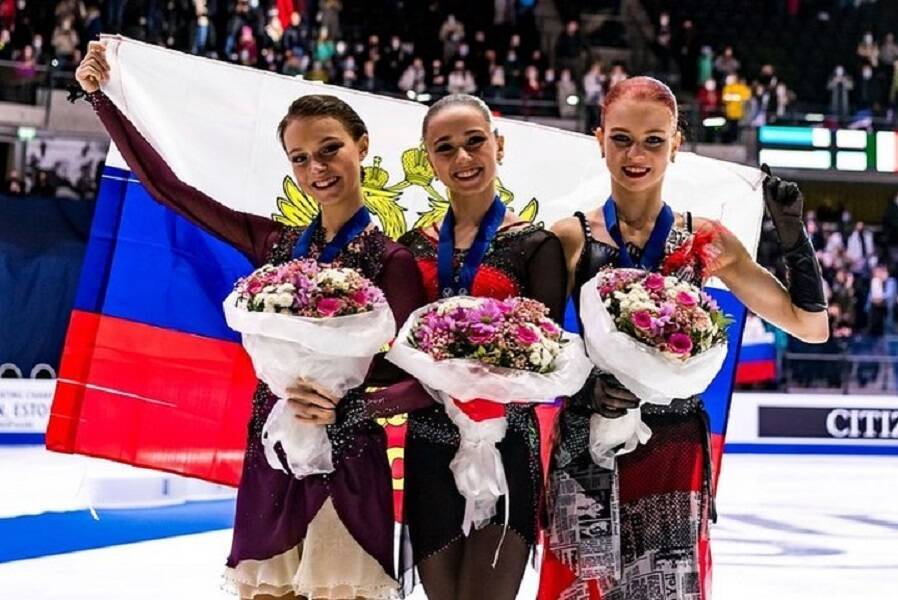 Вайцеховская заявила, что Трусова, Валиева и Щербакова могут недосчитаться медалей на Олимпиаде из-за закулисных игр