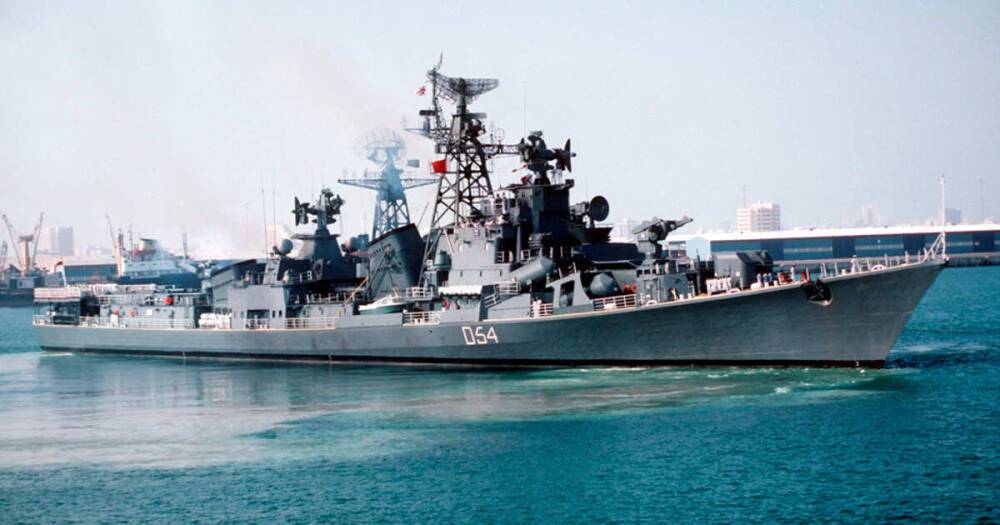 Три моряка погибли при взрыве на борту эсминца ВМС Индии