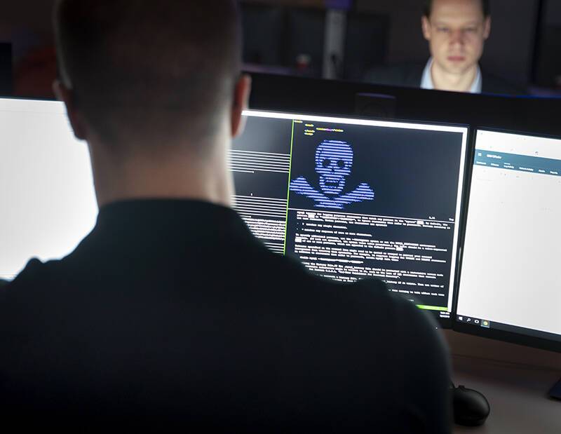 Режим киберугрозы ввели в стране власти Польши