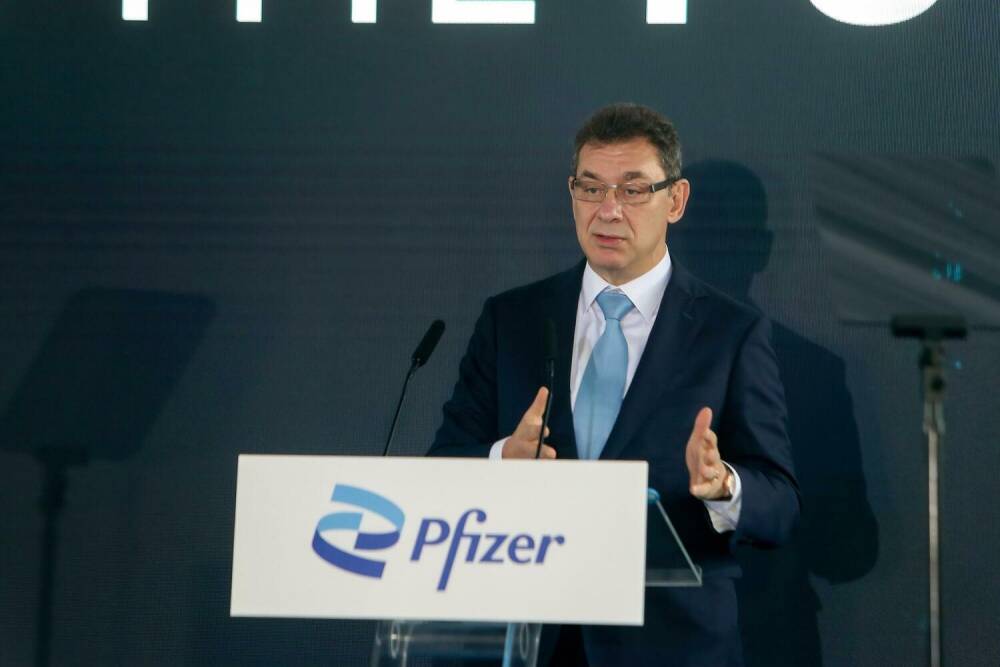 Премию «Генезис» получит генеральный директор Pfizer
