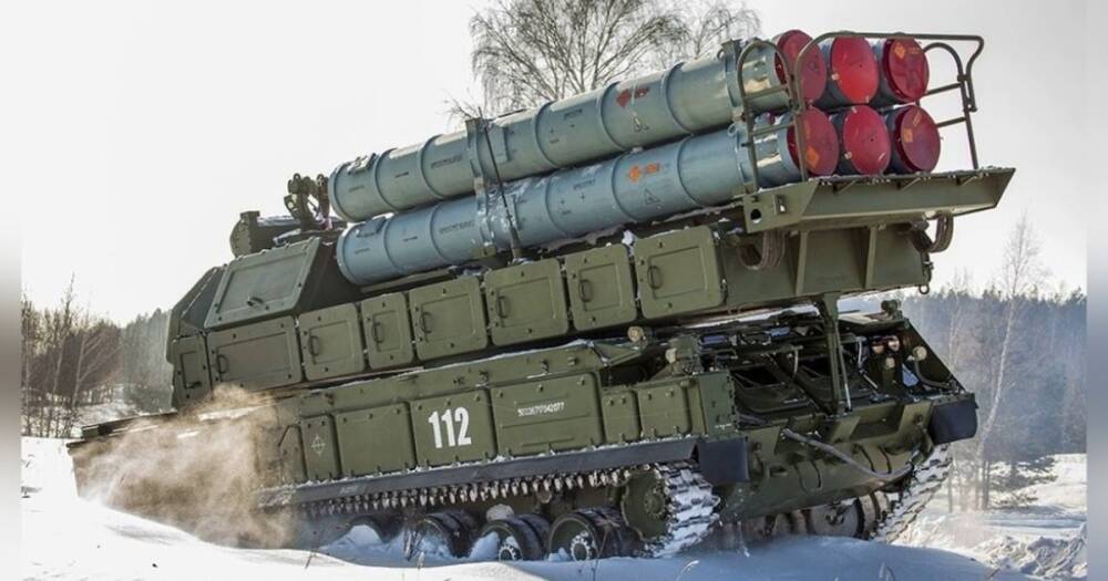 Для защиты от Украины: в Южном военном округе РФ развернули первую бригаду с ЗРК "Бук-М3" (фото)