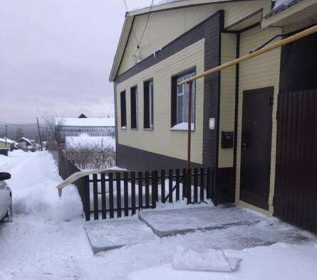 В Мордовии на крыльце частного дома нашли пакет с новорожденной девочкой