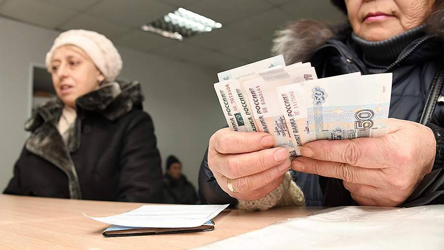 В Совфеде назвали срок начисления россиянам проиндексированных пенсий