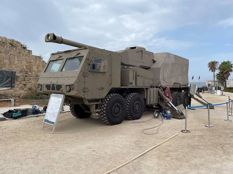 Израиль готовится принять на вооружение артиллерию следующего поколения
