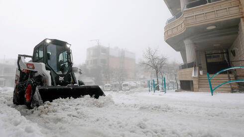 В Иерусалиме готовятся к зимней буре, снегопады на севере Израиля