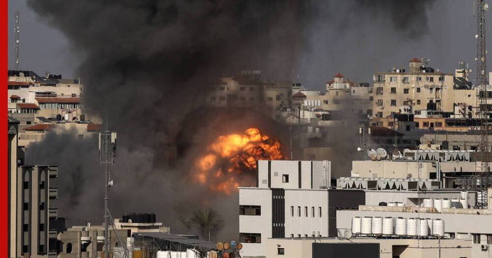 ВВС и танки Израиля атаковали объекты ХАМАС в секторе Газа