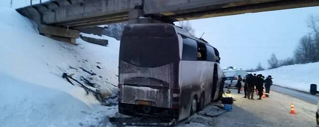 Пять человек погибли в Рязанской области в результате ДТП с автобусом