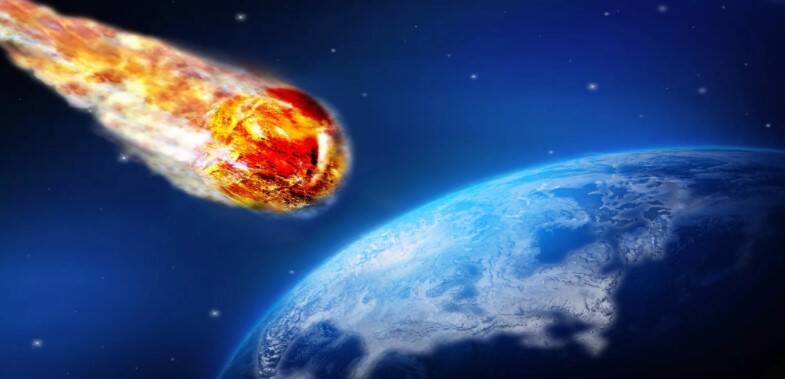 Не смотри наверх: к Земле приближается опасный астероид