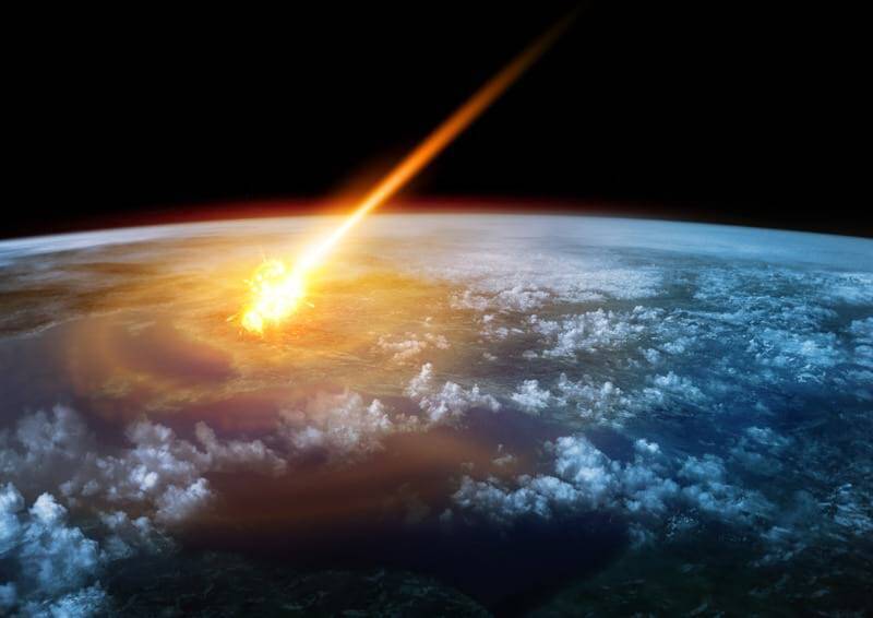 К Земле прилетели сразу два астероида, которые ученые считают опасными и мира