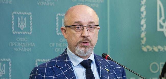 Глава Минобороны Украины призвал ввести превентивные санкции против России