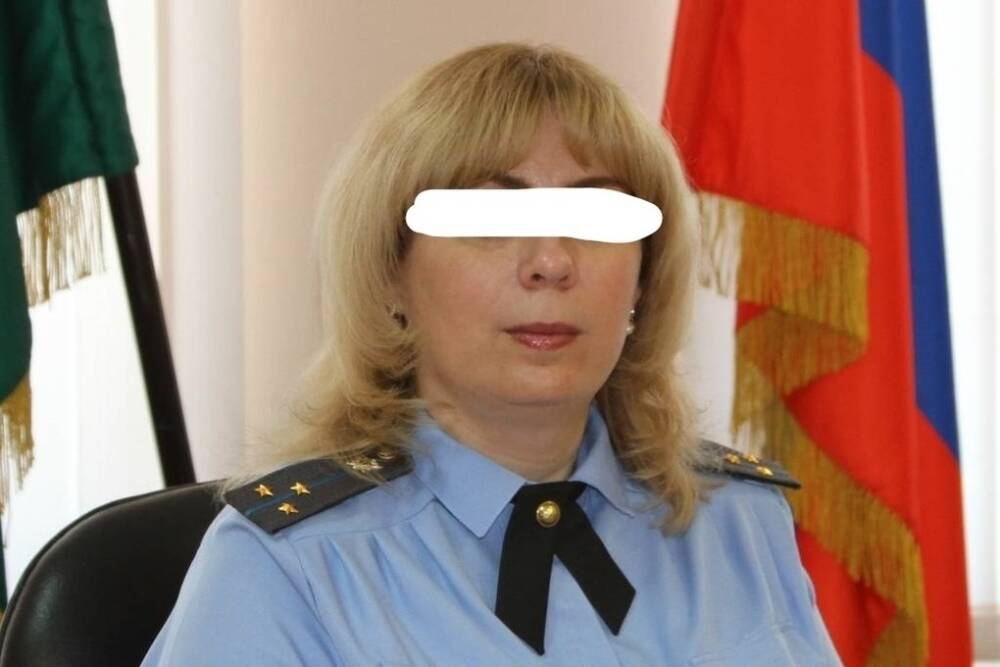 В Новосибирске за взятку в 50 тысяч задержали замначальника ФССП