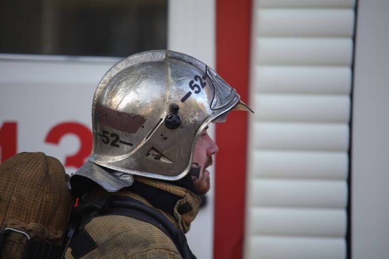 Петербуржцы потушили пожар до приезда огнеборцев