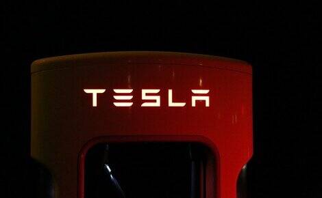 В США впервые предъявлено обвинение из-за смертельного ДТП с автопилотом Tesla