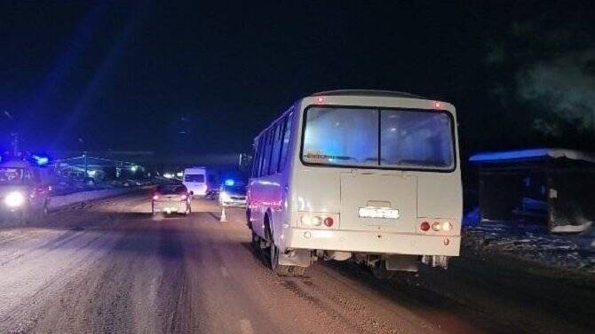 В Эжве автобус насмерть сбил пешехода