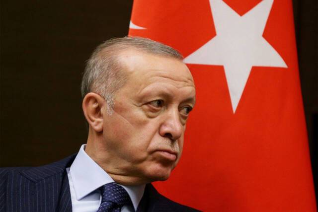 Эрдоган пригласил Зеленского и Путина в Турцию