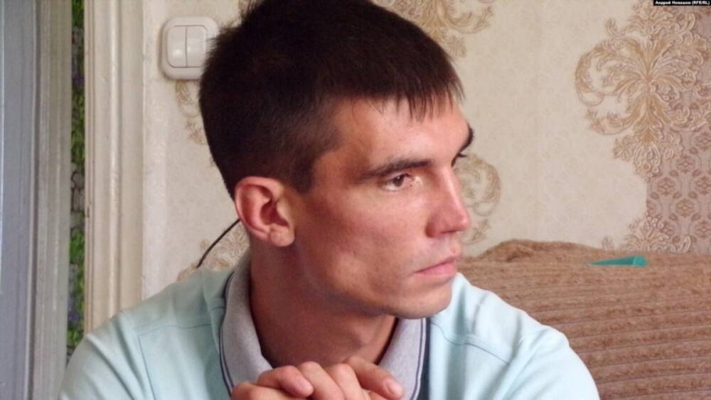 В кемеровском СИЗО правозащитнику Тараненко вместо обуви выдали пакеты