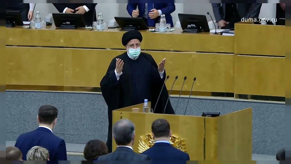 Раиси: "Иран не стремится к созданию ядерного оружия"