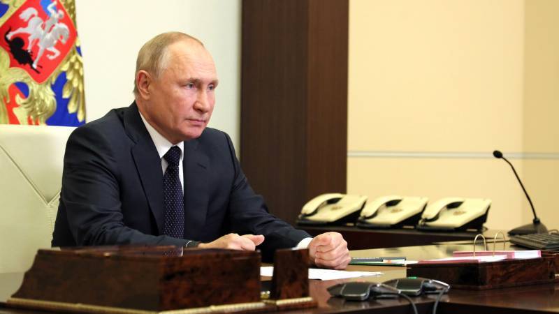 Bloomberg: умный Владимир Путин имеет ценное преимущество перед НАТО и ЕС