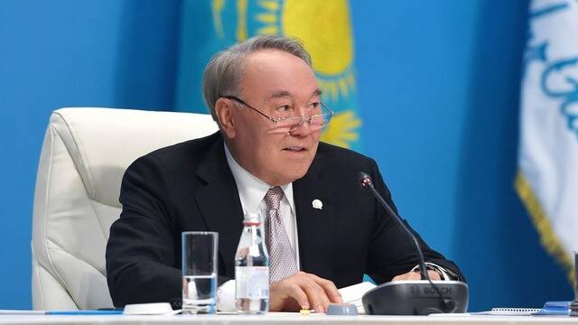 OCCRP: Фонды Назарбаева управляют активами на $8 млрд