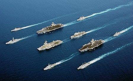 НАТО начинает учения в Средиземном море с участием авианосца США