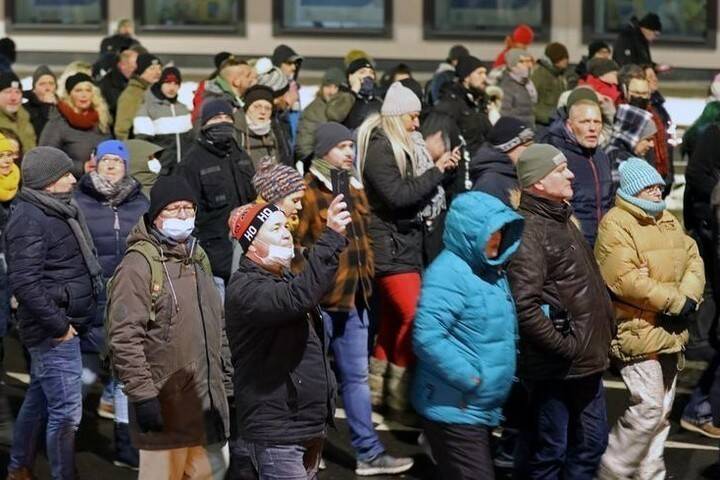 Германия: Массовые протесты против ковид-ограничений
