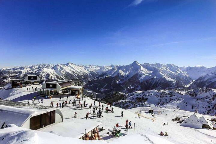 «Розу Хутор» признали лучшим горнолыжным курортом России