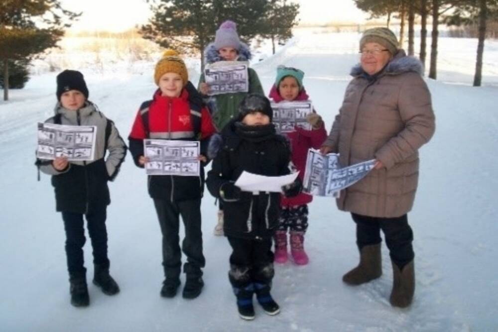 Библиотекарь из Тверской области провела урок по безопасности на реках зимой