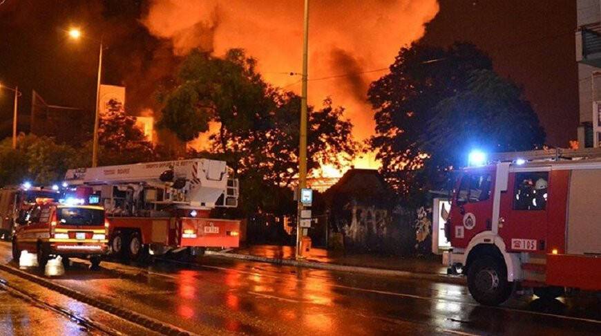 В результате пожара в больнице в Будапеште один человек погиб, двое пострадали