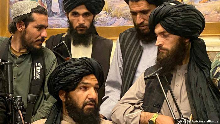 Талибы прибыли в Европу на переговоры впервые после захвата власти в Афганистане