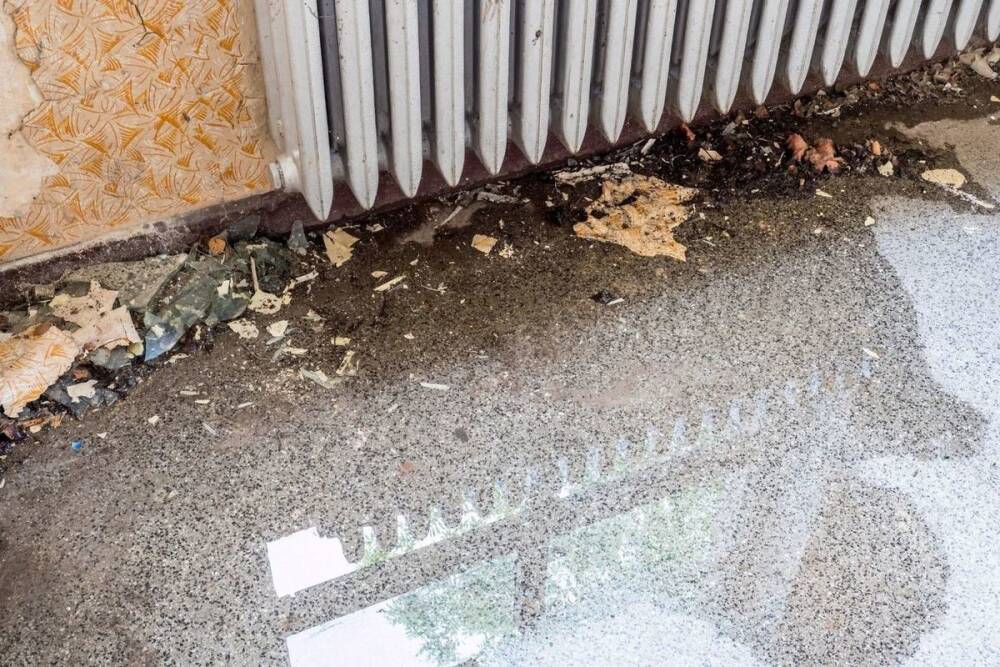 Сотню квартир в Невском районе залило после прорыва трубы