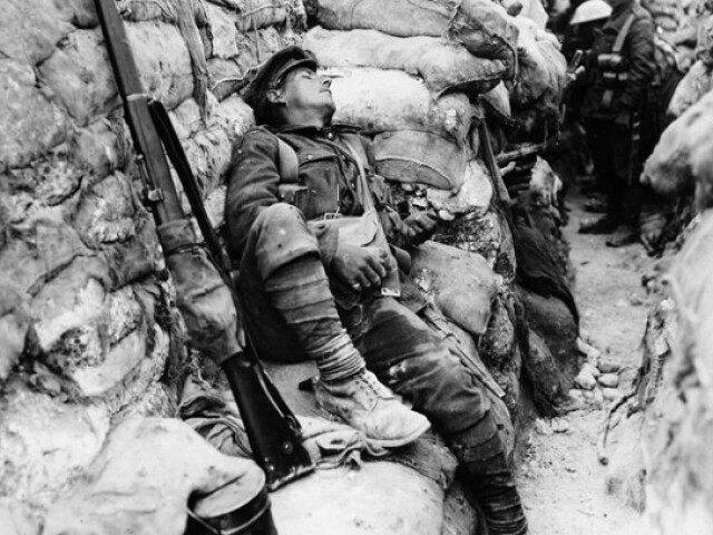 Лучше, чем сапоги: зачем солдаты Первой мировой обматывали ноги бинтами - Русская семерка