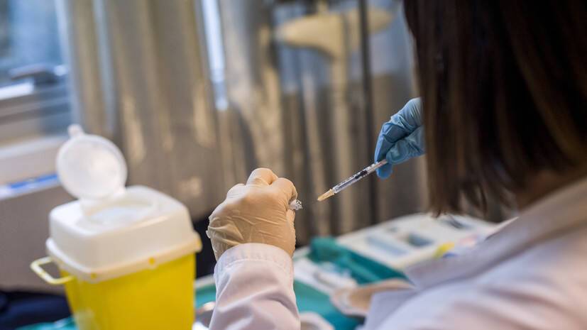 Глава Минздрава Мурашко прокомментировал охват вакцинации от коронавирусу в России