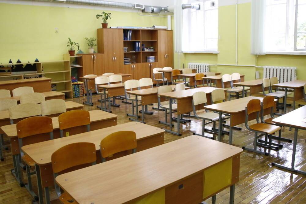Более тысячи классов в петербургских школах сидят на карантине из-за COVID-19 и ОРВИ